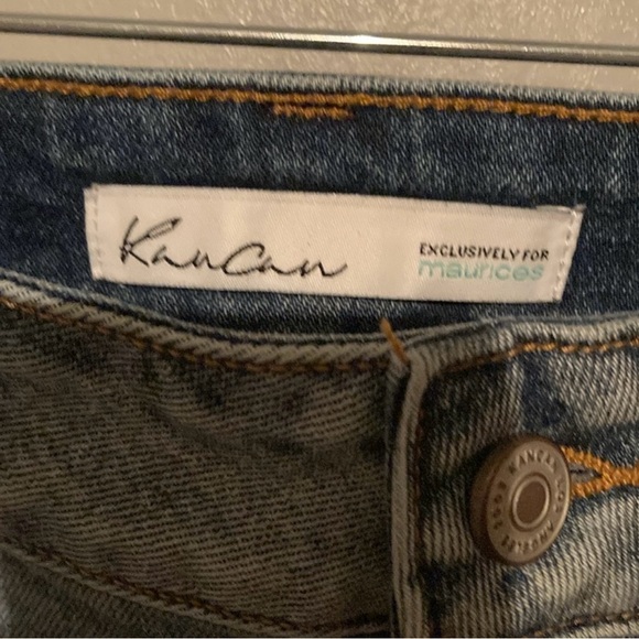 Like new!! KanCan Blue jeans size 16 women’s. - Picture 4 of 4